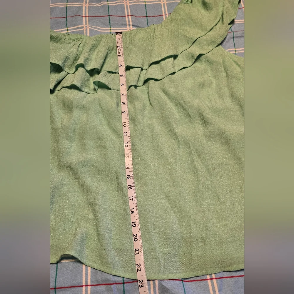 Green One-Shoulder Ruffle Top - Picture 4 of 6